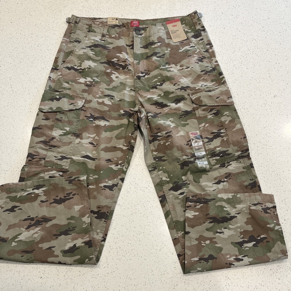 New Levis XX Cargo Camouflage Baggy Pants Men's 36x30 Hunting Ripstop NWT